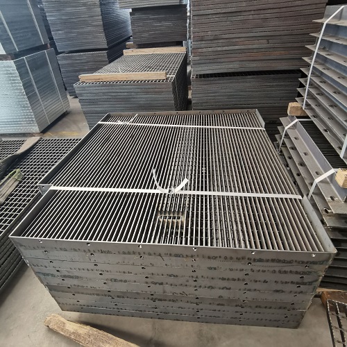 如何辨別劣質(zhì)鋼格板？看這4個細節(jié)，避免安全隱患！