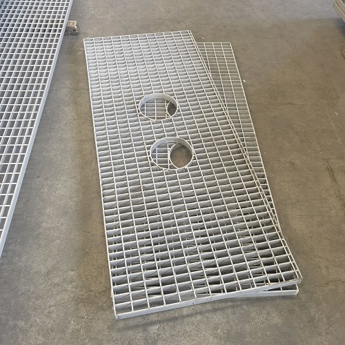 鋼格板表面處理方式對比：噴漆、鍍鋅、不銹鋼哪種更耐用？