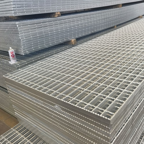 海上平臺防滑鋼格板：抗鹽霧腐蝕技術(shù)詳解！