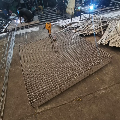 從工業(yè)到藝術(shù)，鋼格柵正在成為設(shè)計(jì)師的新寵