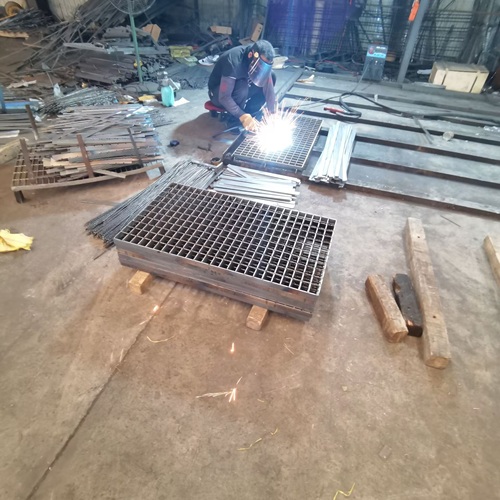 從工業(yè)到民用，鋼格柵到底好在哪？答案在這