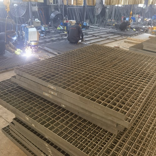 鋼格板在展覽館中的應(yīng)用原來(lái)還能這么美