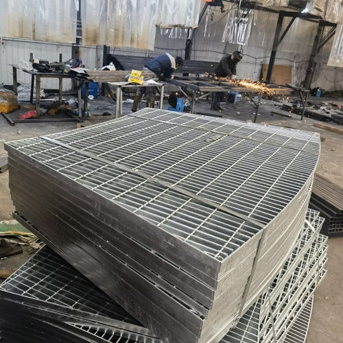 鋼格柵板市場格局正在發(fā)生變化，這些信號要關(guān)注