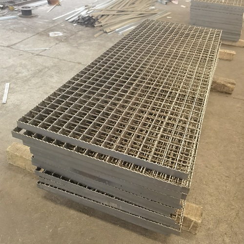 鋼格柵板為何成了地下管廊的標(biāo)配材料